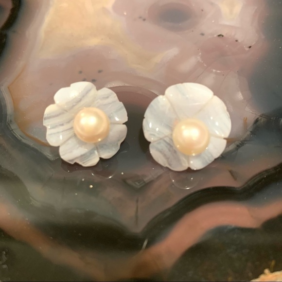 Hand Crafted Jewelry - Cultured Pearl Earrings with Flower Agate Jackets